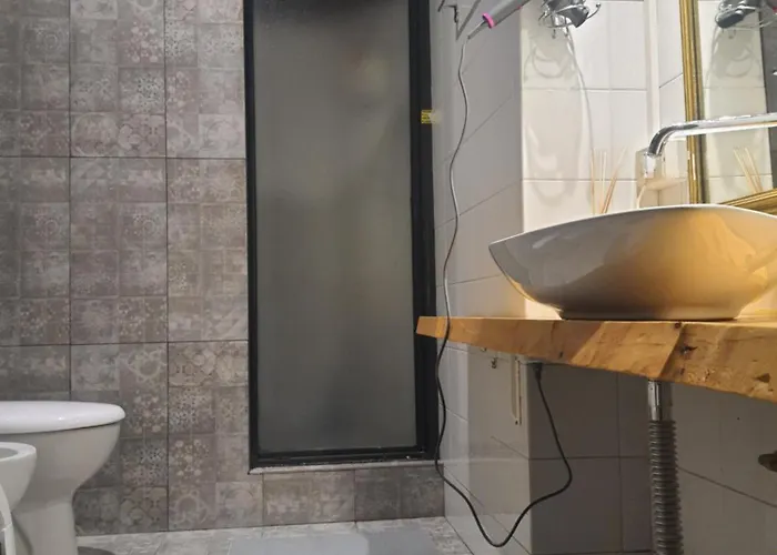 Cestello Duse-rizzoli Болонья